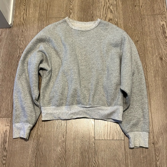 Brunette the Label cropped crewneck in size XS/S. - Picture 1 of 2